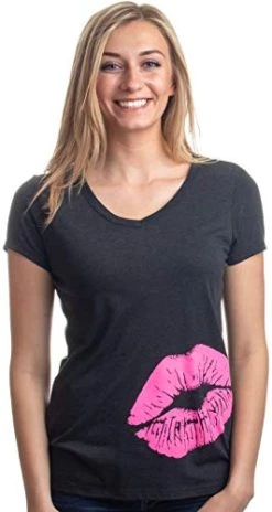 Neon 80s Pink Lips | Cute Vintage Lipstick Sexy Kiss V-Neck T-Shirt For Women 10 Neon 80s Pink Lips | Cute Vintage Lipstick Sexy Kiss V-Neck T-Shirt For Women -T-Shirt Store 41WbQnZvDyL