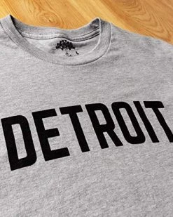 Detroit | Classic Retro City Grey Blue Red Black Detroiter 313 Cool Michigan Men Women T-Shirt -T-Shirt Store 517Lw5MXyYL