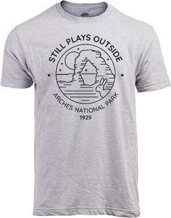 Still Plays Outside Hiking Tee | Funny Hiker Camping Camper Outdoors Men Women Shirt 24 Still Plays Outside Hiking Tee | Funny Hiker Camping Camper Outdoors Men Women Shirt -T-Shirt Store 51dDC89uTyL. AC