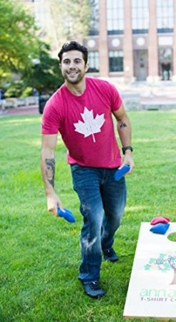 Canada Pride | Vintage Style, Retro-Feel Canadian Maple Leaf Unisex T-Shirt -T-Shirt Store 51uCnqcxyML